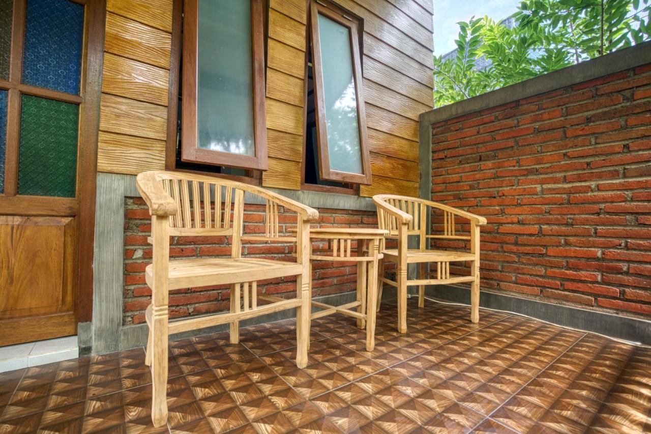 Bata Merah Homestay بانيووانجى المظهر الخارجي الصورة