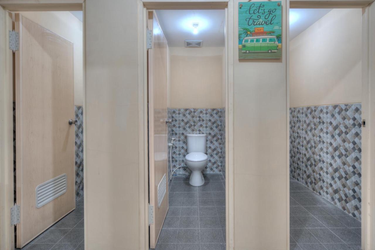 Bata Merah Homestay بانيووانجى المظهر الخارجي الصورة