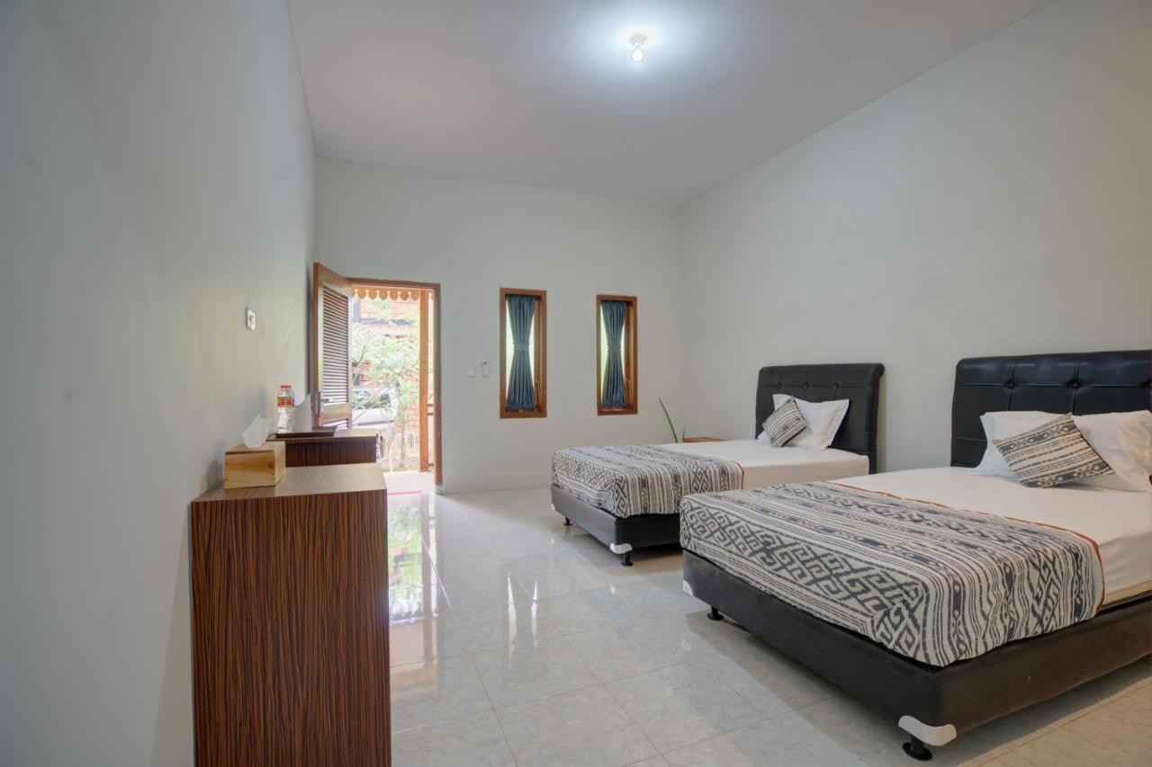 Bata Merah Homestay بانيووانجى المظهر الخارجي الصورة