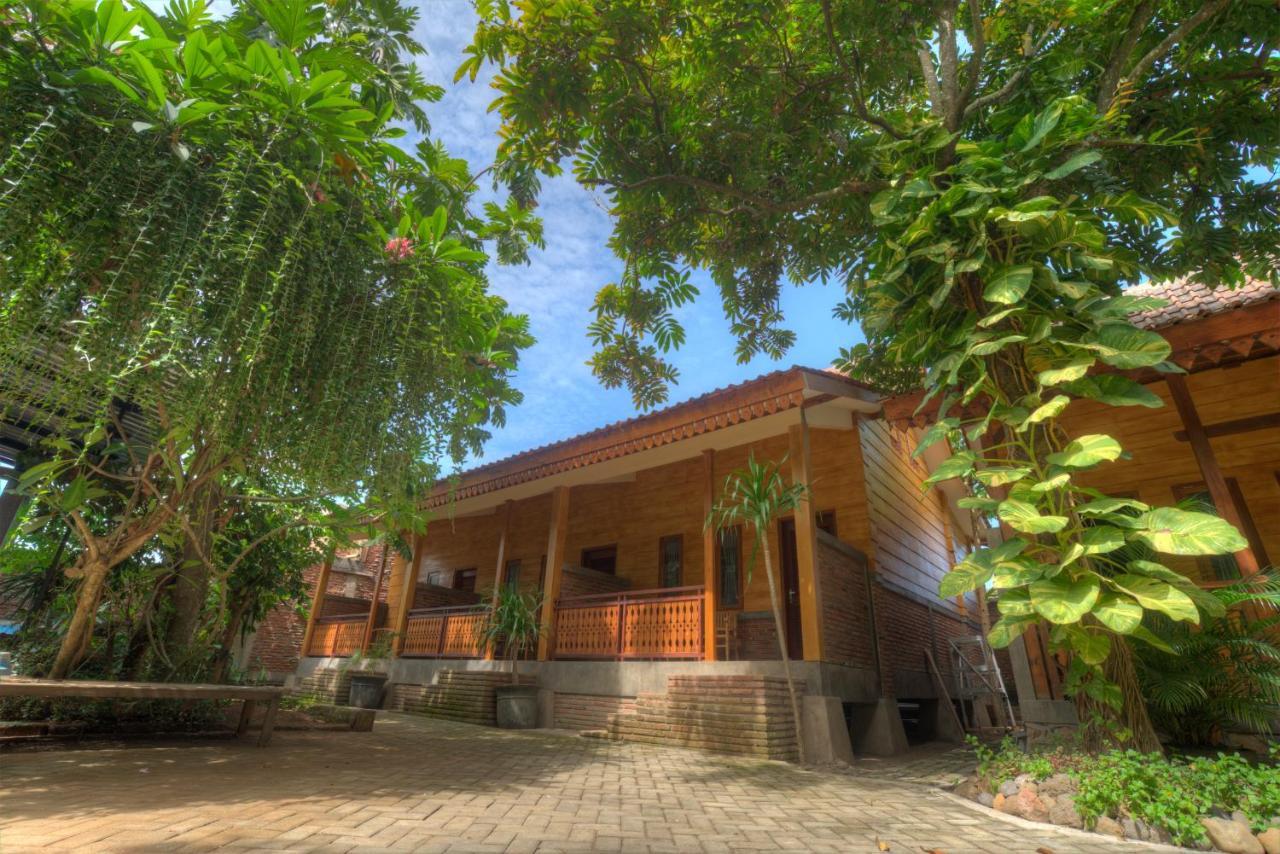 Bata Merah Homestay بانيووانجى المظهر الخارجي الصورة