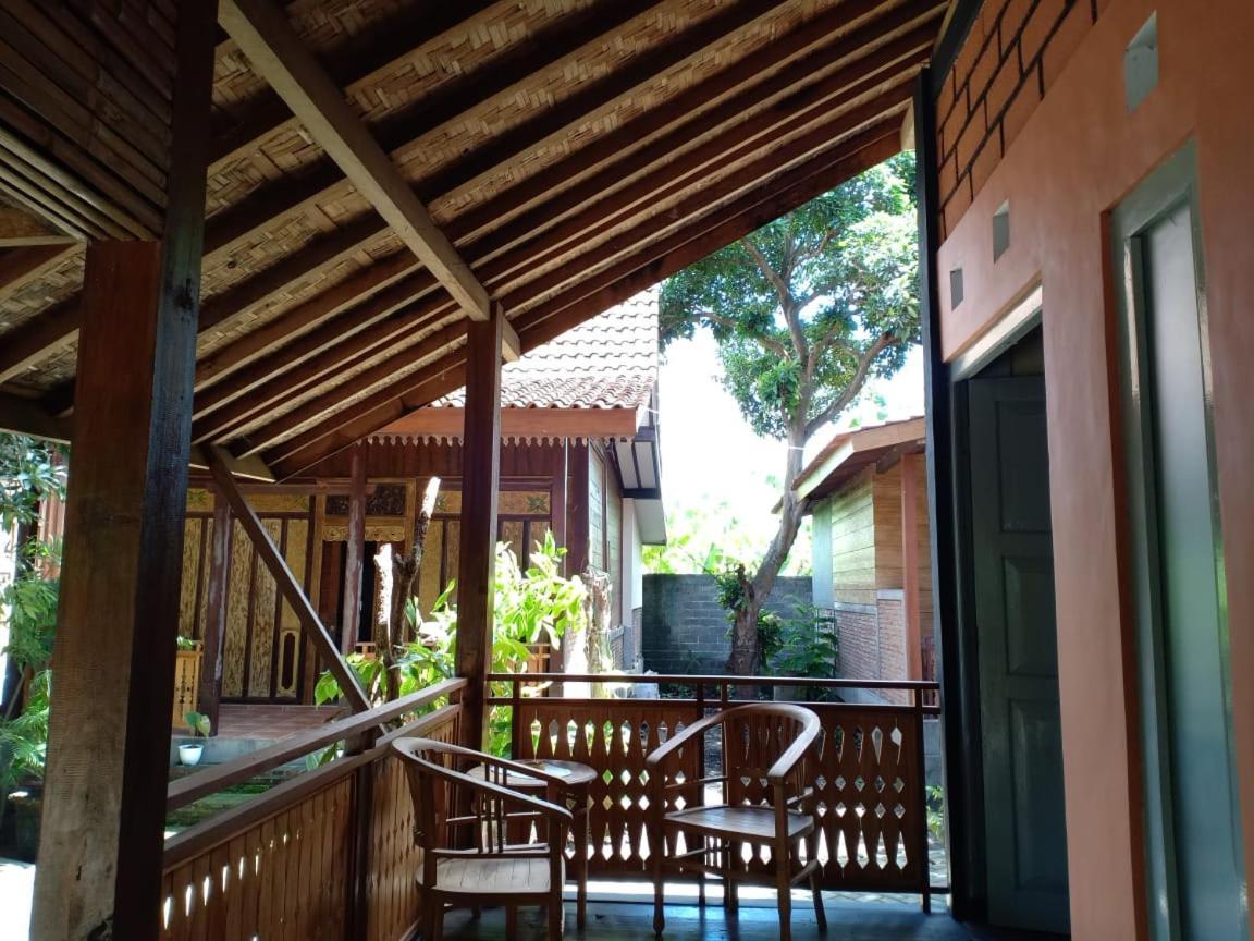 Bata Merah Homestay بانيووانجى المظهر الخارجي الصورة
