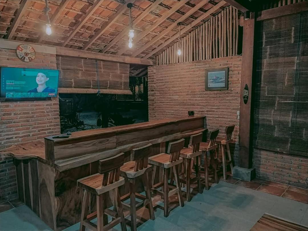 Bata Merah Homestay بانيووانجى المظهر الخارجي الصورة