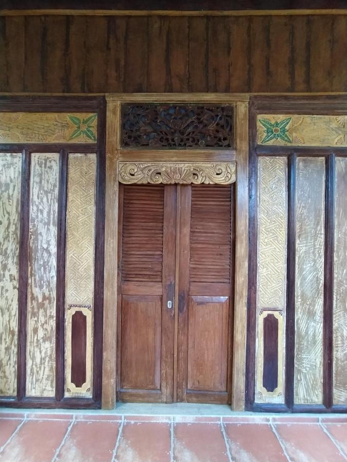 Bata Merah Homestay بانيووانجى المظهر الخارجي الصورة