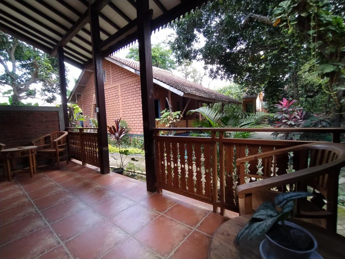 Bata Merah Homestay بانيووانجى المظهر الخارجي الصورة